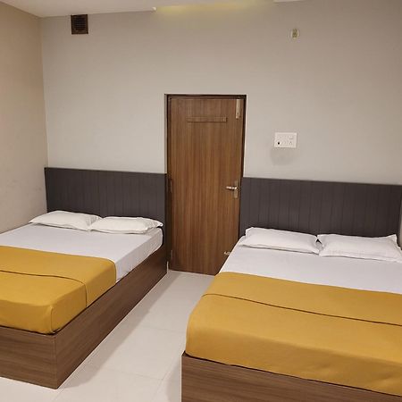 M Square Hotell Vellore Rom bilde